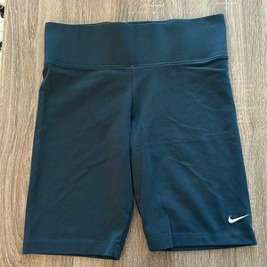Women’s Nike bike short